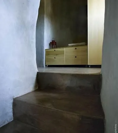 Alonaki Tinos House בית נופש *