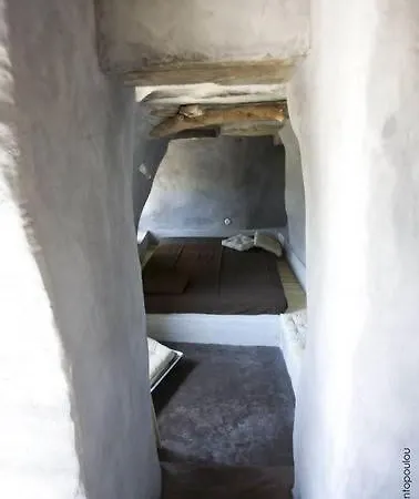 Alonaki Tinos House *