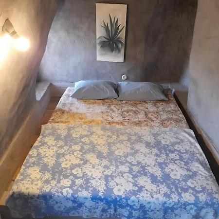 Alonaki Tinos House * Szkaládosz