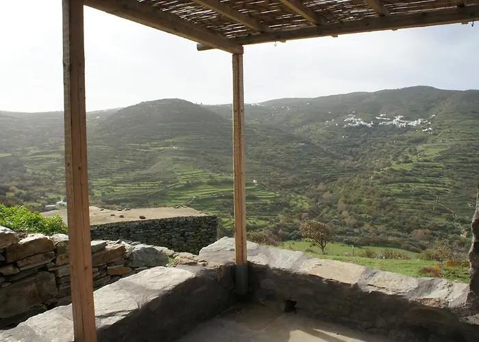 Alonaki Tinos House *